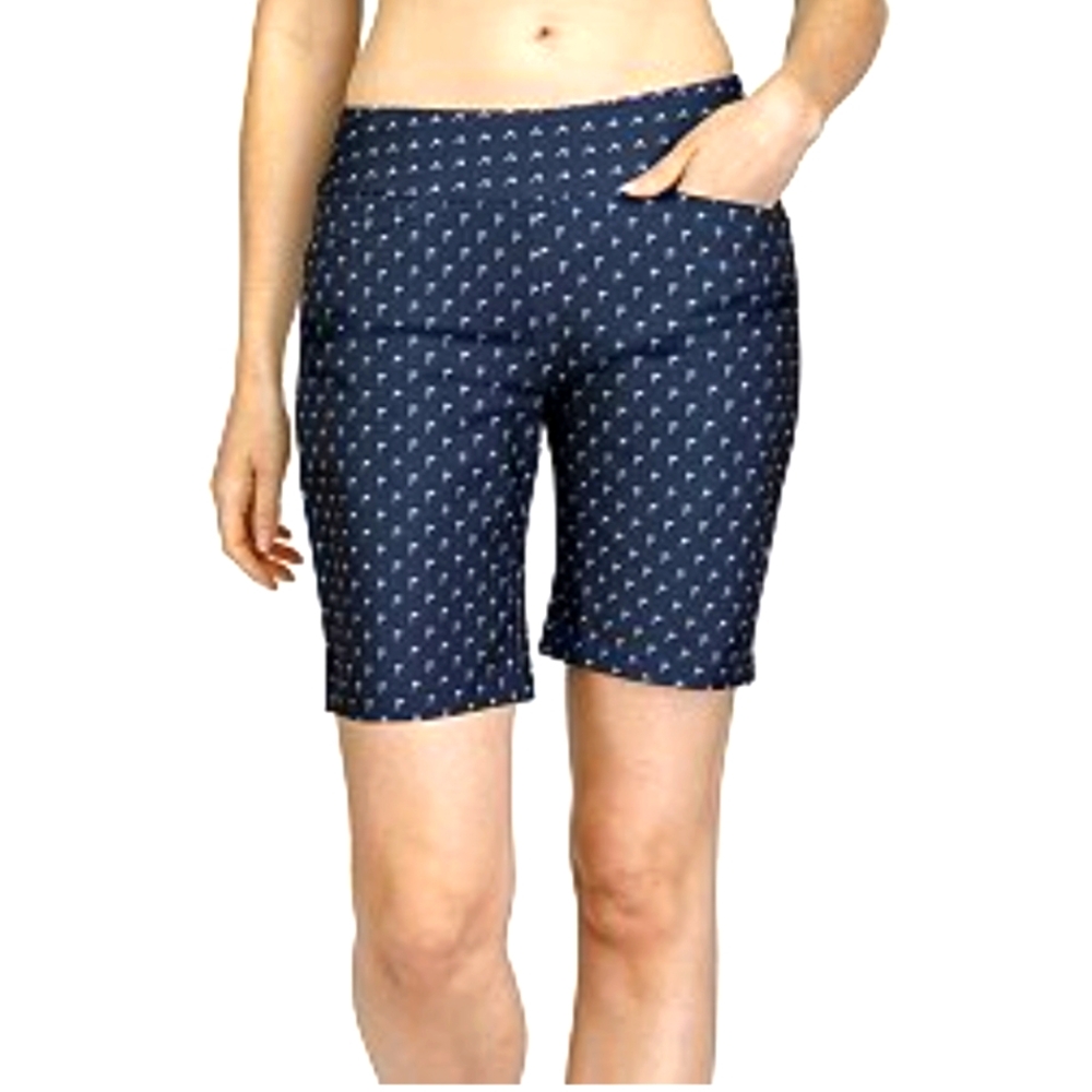 Tail white label In for the win Pull on shorts UPF 50 NWT Ladies 6 18" golf flag